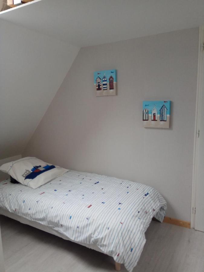 Ferienwohnung Tante Pim Neuilly-sur-Eure Exterior foto