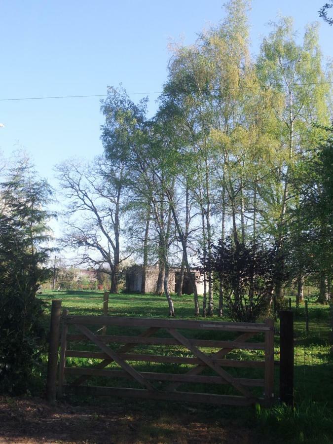 Ferienwohnung Tante Pim Neuilly-sur-Eure Exterior foto