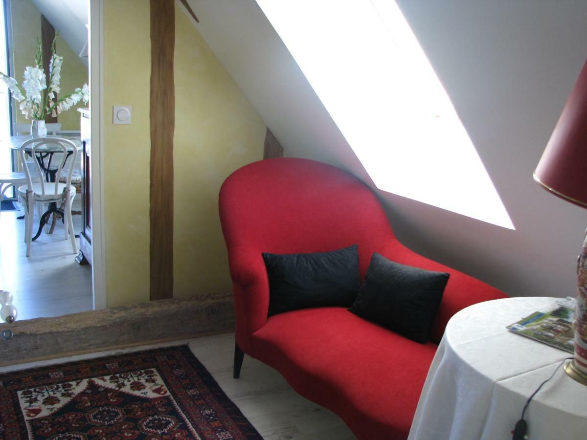 Ferienwohnung Tante Pim Neuilly-sur-Eure Exterior foto